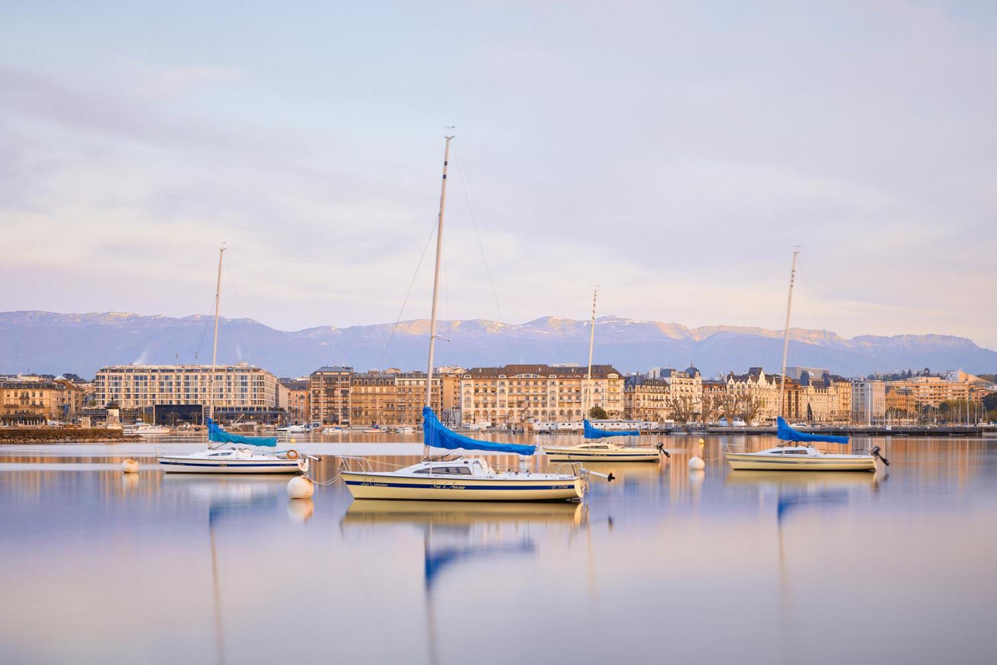 Adina Apartment Hotel Geneva Vernier Bagian luar foto